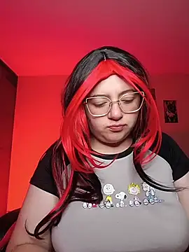 Snapshot of Gigi_hart7 chatting on May 25, 2:50 am Gigi hart7 online show from May 25, 2:50 am