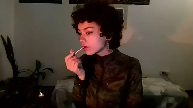 Snapshot of Tabitta_ chatting on May 25, 12:16 am Tabitta online show from May 25, 12:16 am