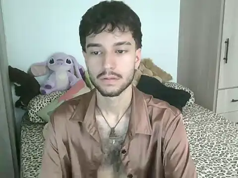 Adrien polo online show from April 17, 9:40 pm