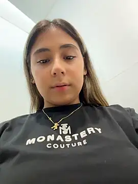 Snapshot of MelodyRey__ chatting on May 13, 10:17 pm MelodyRey online show from May 13, 10:17 pm