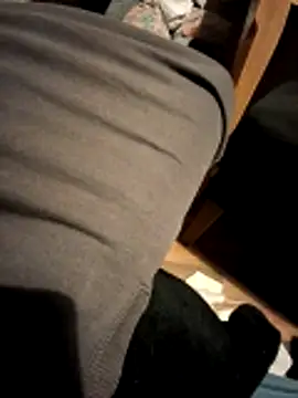 lucky9402 online show from March 24, 12:37 am