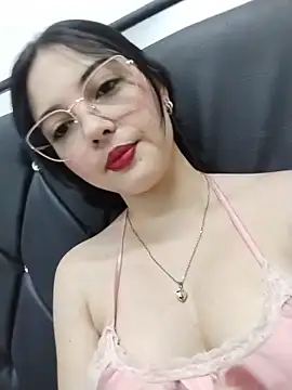 veleria allurin online show from June 21, 4:09 pm