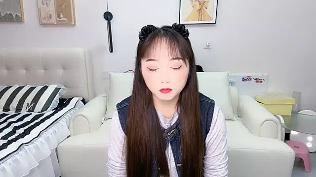 Snapshot of shuangshuang3 chatting on June 28, 1:39 pm shuangshuang3 online show from June 28, 1:39 pm