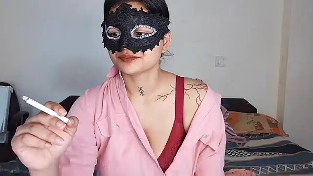 Snapshot of Punjabi_baddie_ chatting on May 16, 2:41 am Punjabi baddie online show from May 16, 2:41 am