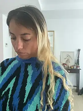Sexyandtiny online show from March 26, 5:51 pm