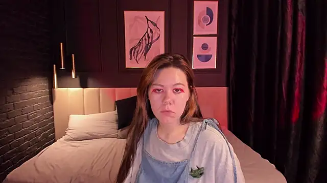 Vanessa ama online show from May 2, 6:35 pm