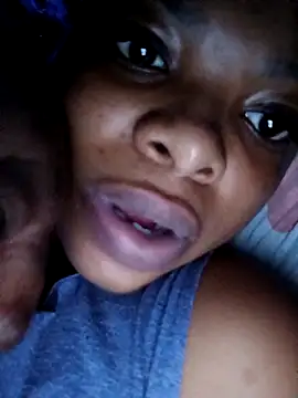 Snapshot of Smalltitiesxxx chatting on March 26, 4:29 am Smalltitiesxxx online show from March 26, 4:29 am