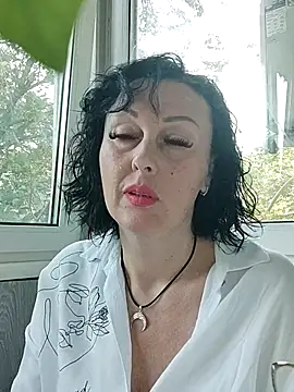 HelgaDennis online show from June 26, 3:22 am