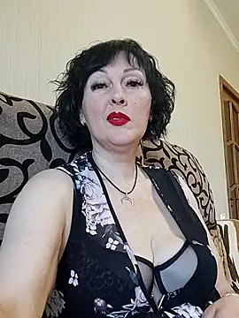 HelgaDennis online show from August 1, 6:56 am
