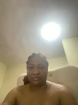 Snapshot of SnowyBlink866 chatting on March 21, 2:16 am SnowyBlink866 online show from March 21, 2:16 am