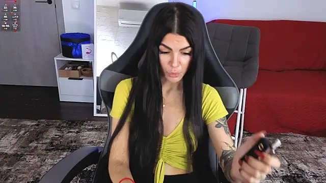 AnacondaOnn online show from June 19, 7:34 am