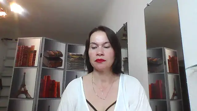 Selena Moo online show from June 10, 10:14 am