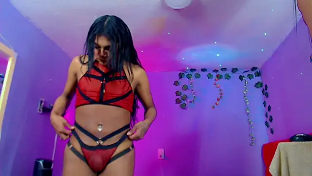 Snapshot of AnttonellaHottx chatting on March 27, 3:12 am AnttonellaHottx online show from March 27, 3:12 am