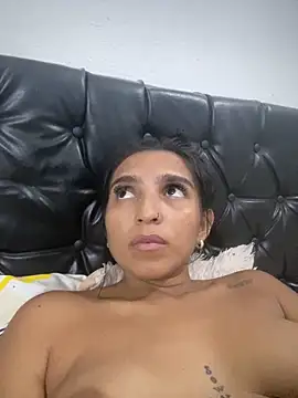 Blowjob-Queen  online show from April 22, 3:31 am