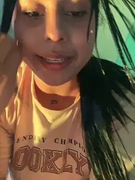 Snapshot of Thati_14 chatting on March 21, 8:19 am Thati 14 online show from March 21, 8:19 am