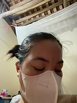 SeraCin online show from March 21, 3:33 am