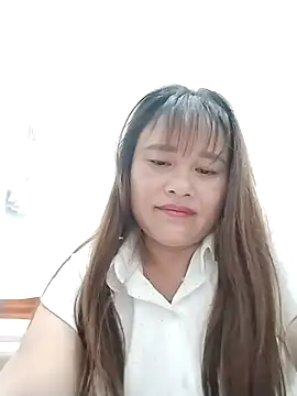 Moubie1 online show from April 27, 3:32 pm