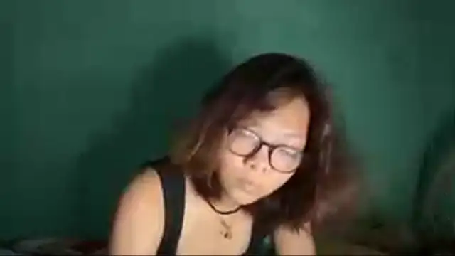 urhottie lottie online show from March 20, 5:18 pm