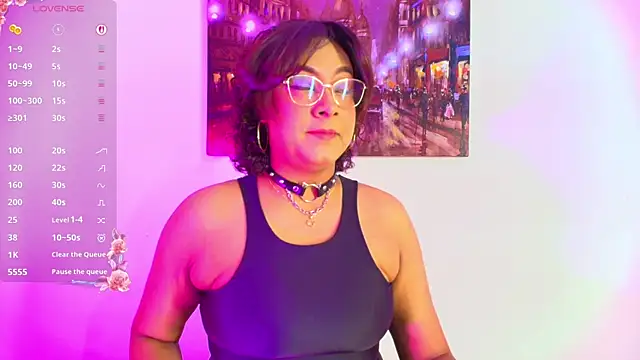 alexa cruz   online show from August 6, 11:45 am