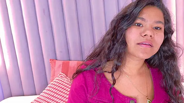 Snapshot of AhslyEvans__ chatting on March 23, 2:54 pm AhslyEvans online show from March 23, 2:54 pm