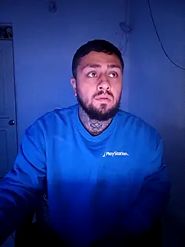 Snapshot of Neanea98 chatting on March 30, 10:49 am Neanea98 online show from March 30, 10:49 am