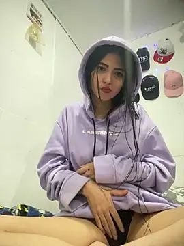 Snapshot of Valeria-07 chatting on March 21, 12:59 am Valeria-07 online show from March 21, 12:59 am