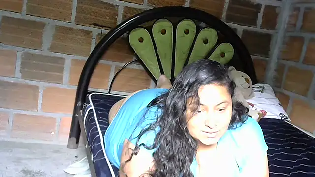 Snapshot of tistmature-69 chatting on May 28, 1:30 pm tistmature-69 online show from May 28, 1:30 pm