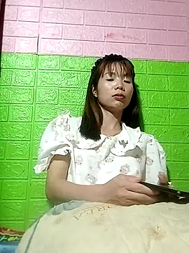 Snapshot of AmyLinee01 chatting on May 10, 8:58 pm AmyLinee01 online show from May 10, 8:58 pm