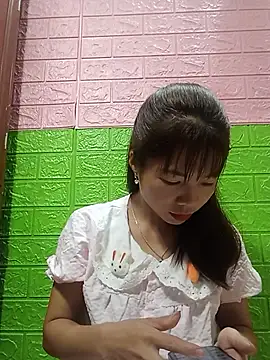 AmyLinee01 online show from June 27, 11:26 am
