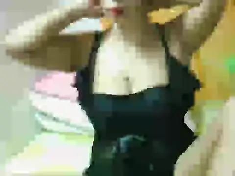 Snapshot of Creamy_HotPinayxxx chatting on June 8, 3:45 pm Creamy HotPinayxxx online show from June 8, 3:45 pm