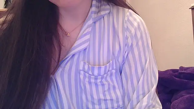 mery lou20252 online show from March 26, 9:20 pm