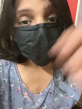 flywithkavish online show from April 13, 12:43 pm