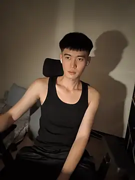 CalvinHY online show from July 30, 8:57 am