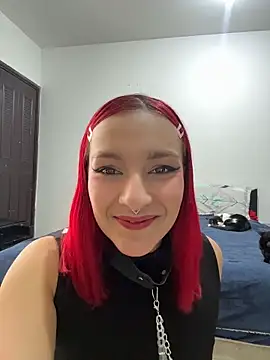 Amelie-RedHoney online show from May 3, 3:51 pm