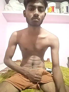 Snapshot of THA_KITTY chatting on April 16, 7:09 am THA KITTY online show from April 16, 7:09 am