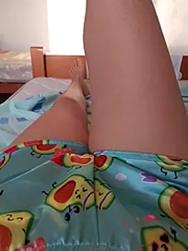 Snapshot of Laisha56 chatting on April 15, 10:21 pm Laisha56 online show from April 15, 10:21 pm