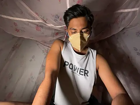 sinner2511 online show from April 3, 3:54 pm