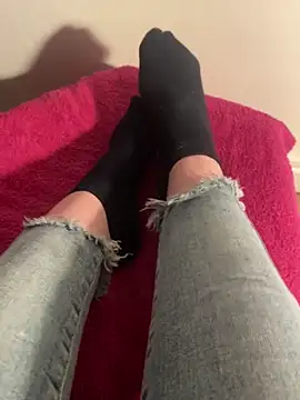 LilouPieds online show from March 28, 10:42 pm