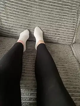 LilouPieds online show from March 29, 3:01 pm