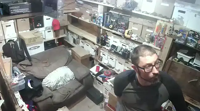 Snapshot of jonathanjch1982 chatting on March 18, 10:03 am jonathanjch1982 online show from March 18, 10:03 am