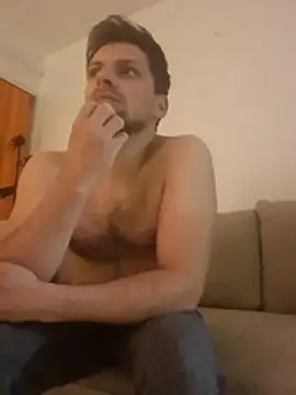 lebeausoumis online show from March 22, 11:30 pm