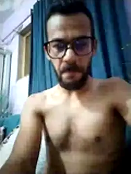 Alimohamed08 online show from July 4, 8:59 pm