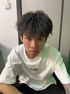 zzzzppp3 online show from May 31, 11:06 am