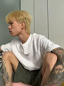 zzzzppp3 online show from July 31, 2:44 am