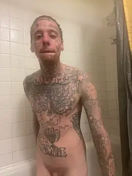 Snapshot of TattedUpGoon chatting on March 29, 10:21 pm TattedUpGoon online show from March 29, 10:21 pm