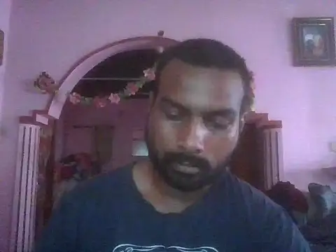 Snapshot of sai9910 chatting on May 10, 9:25 am sai9910 online show from May 10, 9:25 am
