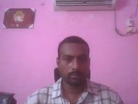 Snapshot of sai9910 chatting on May 22, 1:50 pm sai9910 online show from May 22, 1:50 pm