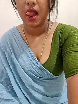 Snapshot of Ramya_456 chatting on May 10, 3:01 am Ramya 456 online show from May 10, 3:01 am