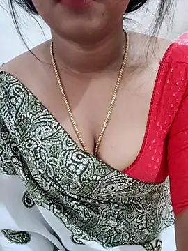 Snapshot of Ramya_456 chatting on May 22, 4:41 am Ramya 456 online show from May 22, 4:41 am