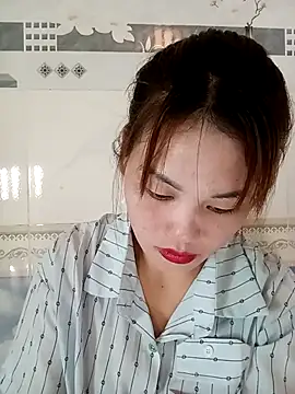 meg 06 online show from May 5, 12:18 am